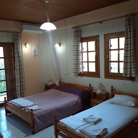 Koutadelias Rooms Kalamos  Exterior photo